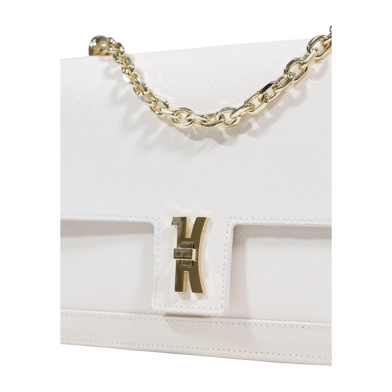 Women's fashion handbags